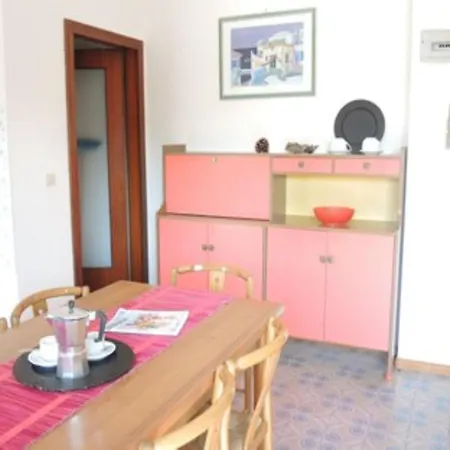 Easy Flat Next To The Sea In * ビビオーネ
