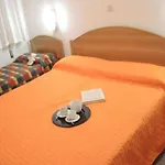 Easy Flat Next To The Sea In
