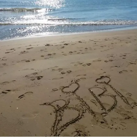 Easy Flat Next To The Sea In Διαμέρισμα