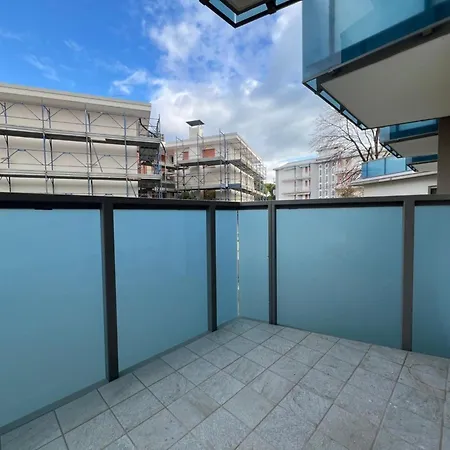 Easy Flat Next To The Sea In Μπιμπιόνε